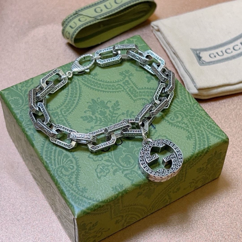 Gvc*1 bracelets
